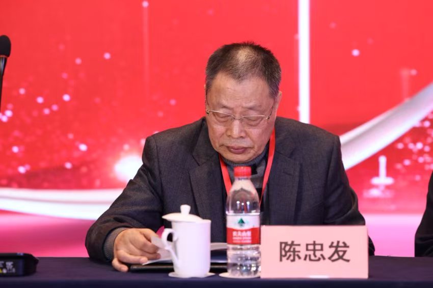 发.jpg